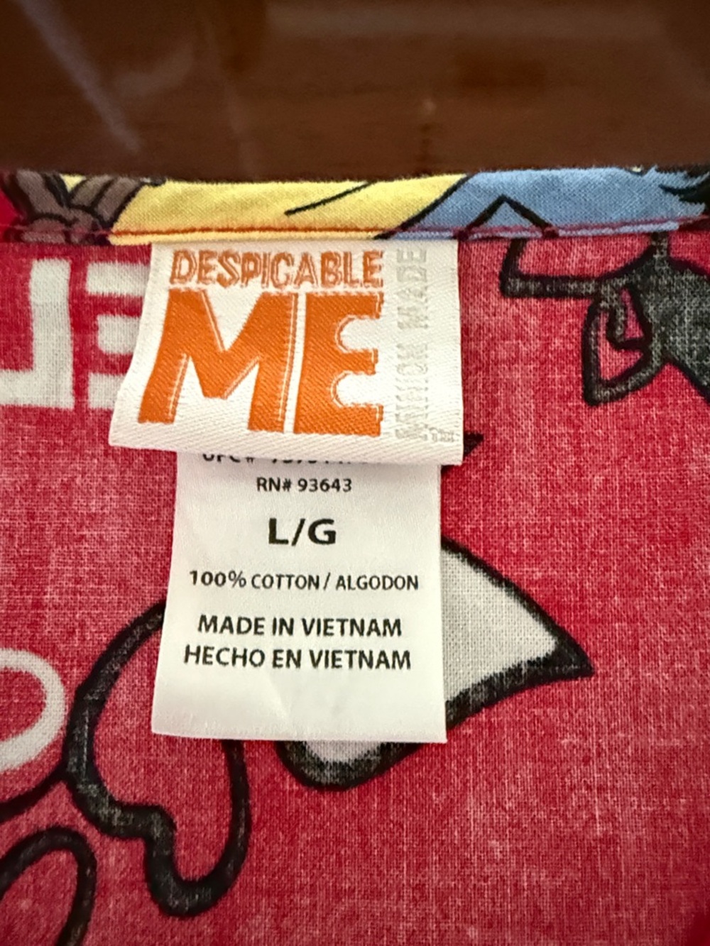 Minion print Scrub tops - Picture 12 of 16